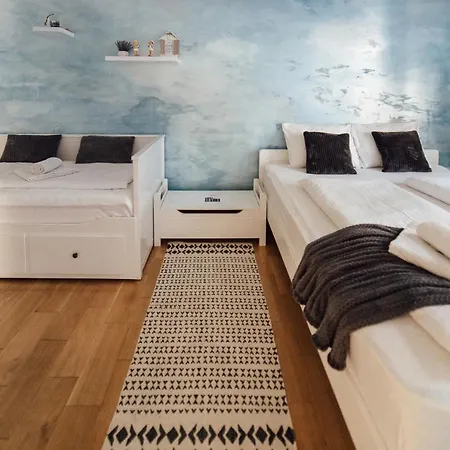 Apartment Eveline Petrcane